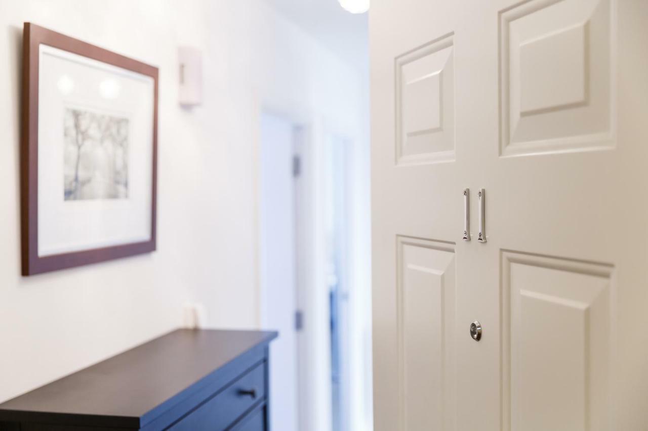 Contemporary Trumpington Apartment With Self Check-In ,Free On-Site Parking, Terrace, Super Fast Wifi & 5 Mins Drive To Papworth & Addenbrookes Hospitals Cambridge  Exteriér fotografie